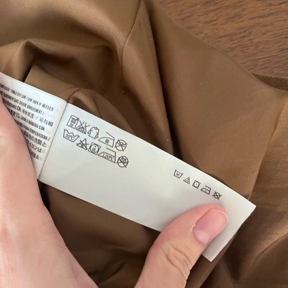 Abercrombie & Fitch Tan Mini Skirt with Button Detail - Picture 6 of 7